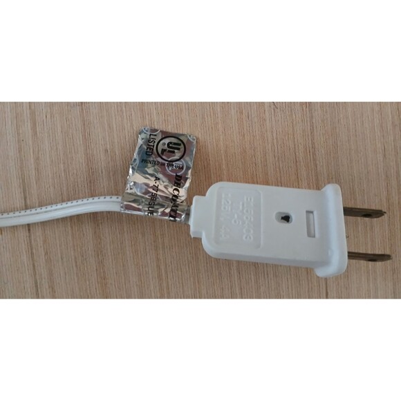 Seasons Holiday Collection Glass Light Up Christmas Present Block with Snowmen - Picture 14 of 14